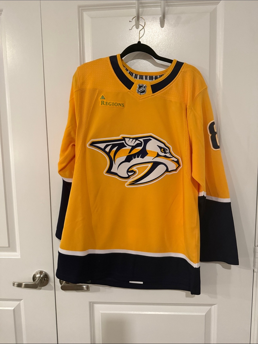 NWT Tommy Novak #82 adidas Nashville Predators Hockey Jersey size 44
